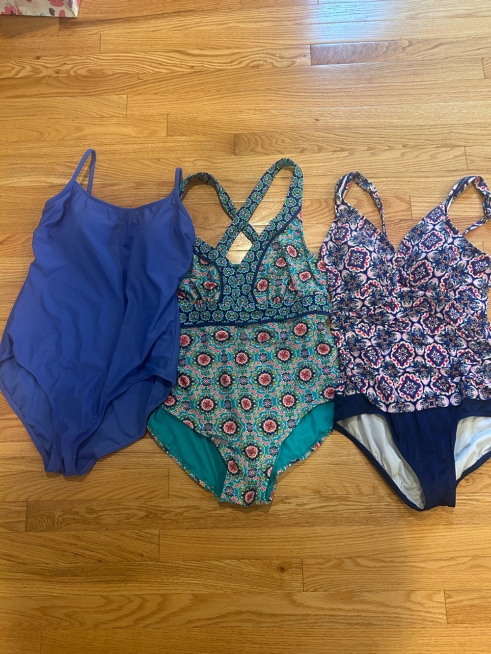 Women’s One-Piece full coverage Swimsuit Lot